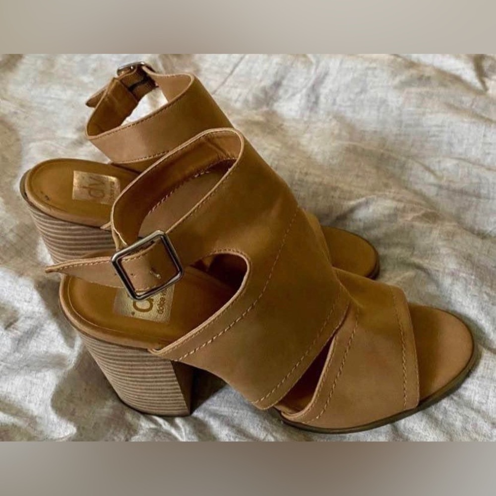 Wedge Heels